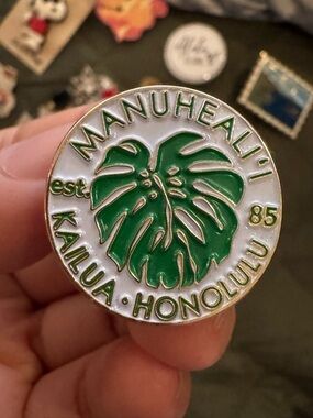 Manuheali'i Green and White Monstera Leaf Enamel Brooch